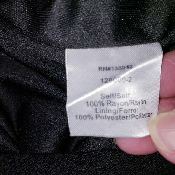 🎈 A little pair of dressy shorts ~ Medium - Picture 6 of 7